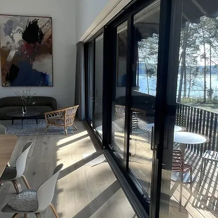 Luxus-oase Mit Seeblick